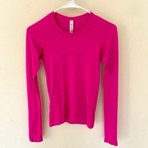 Lulu lemon size 2 Sonic Pink Swiftly Tech